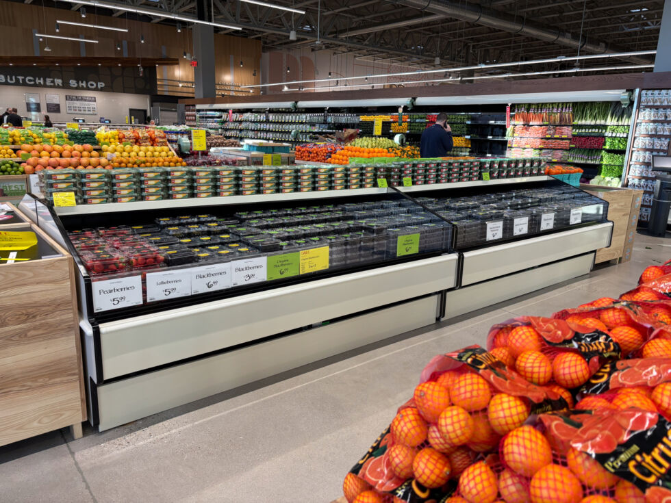 P83941R Oasis Whole Foods Madison WI 2023 12 15 23 31 834